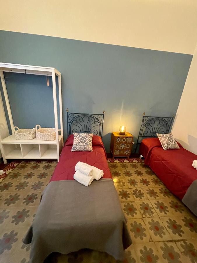 4 Balconi House-Appartamento Salentino Nel Centro Di レッチェ エクステリア 写真