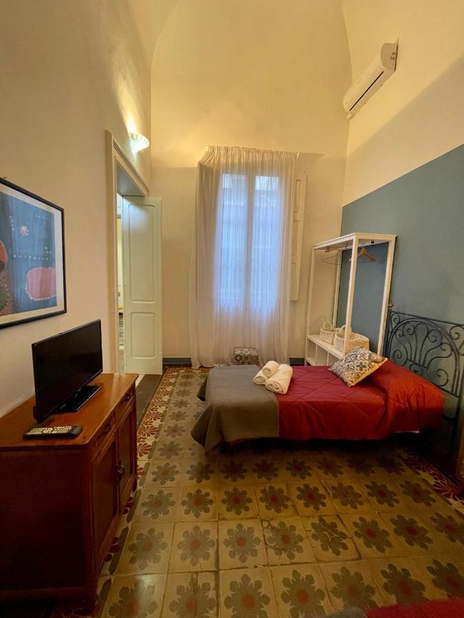 4 Balconi House-Appartamento Salentino Nel Centro Di レッチェ エクステリア 写真