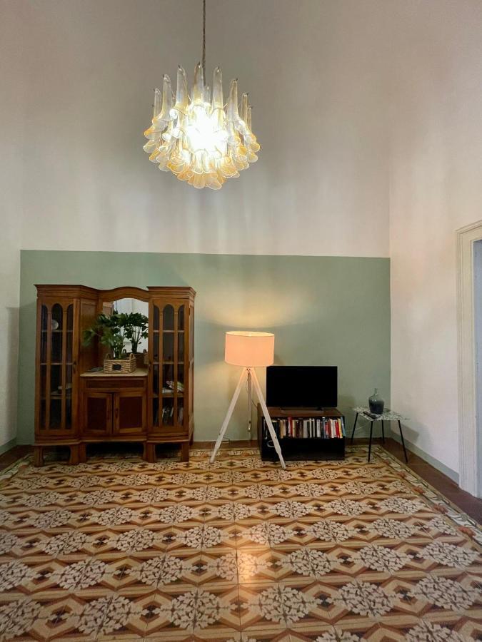 4 Balconi House-Appartamento Salentino Nel Centro Di レッチェ エクステリア 写真